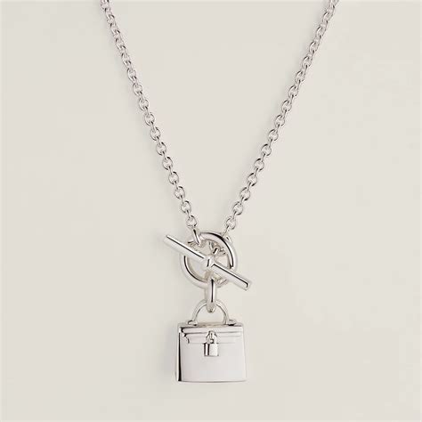 hermes kelly amulette pendant|Amulettes Kelly pendant .